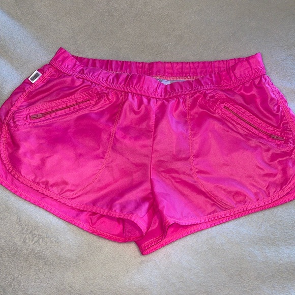 Soffe neon, pink 100% nylon shorts size small - Picture 5 of 11